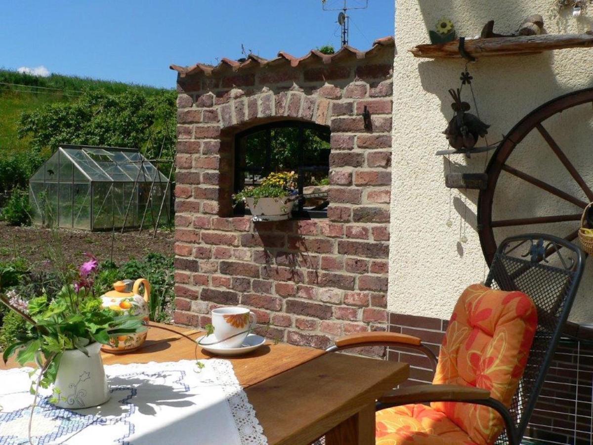 Quiet Holiday Home With Terrace Korbach Bagian luar foto